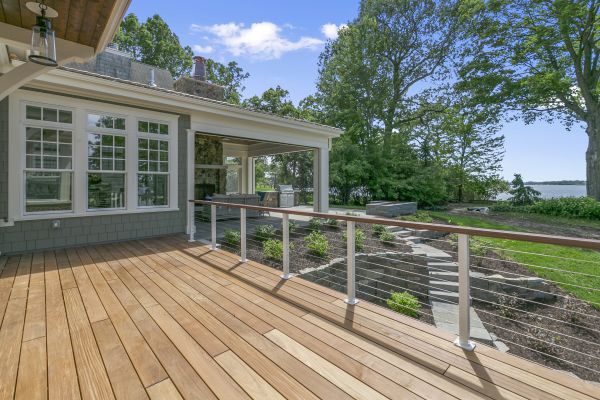 Deck Installation in Long Beach