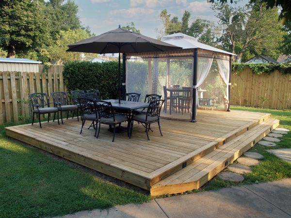 Floating Deck Installation in Long Beach