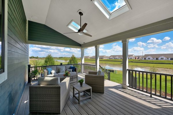 Covered Deck Construction in Long Beach