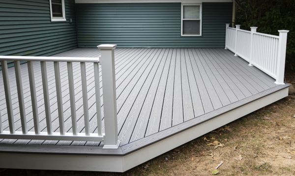 Composite Decking Installation in Long Beach