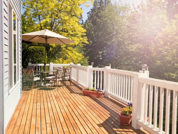 Cedar Deck Installation in Long Beach