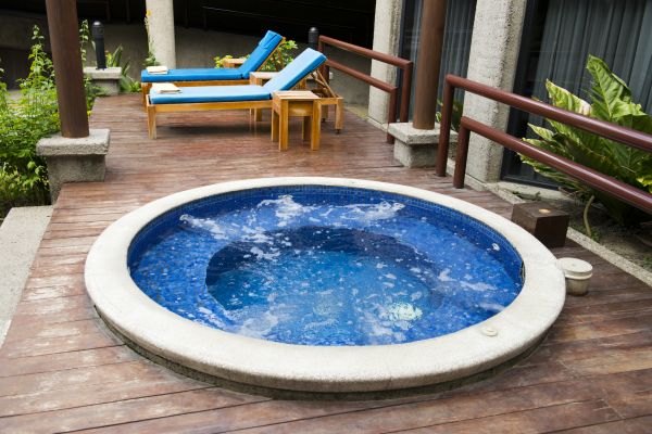 Hot Tub Deck Construction in Long Beach